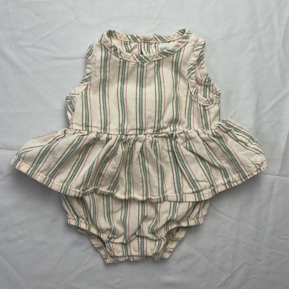 Cute Baby girl bubble romper size 0-3 months